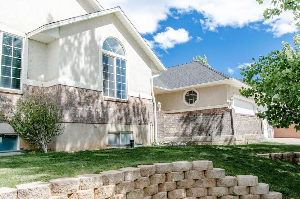 Property Photo:  2188 N Sumack  UT 84721