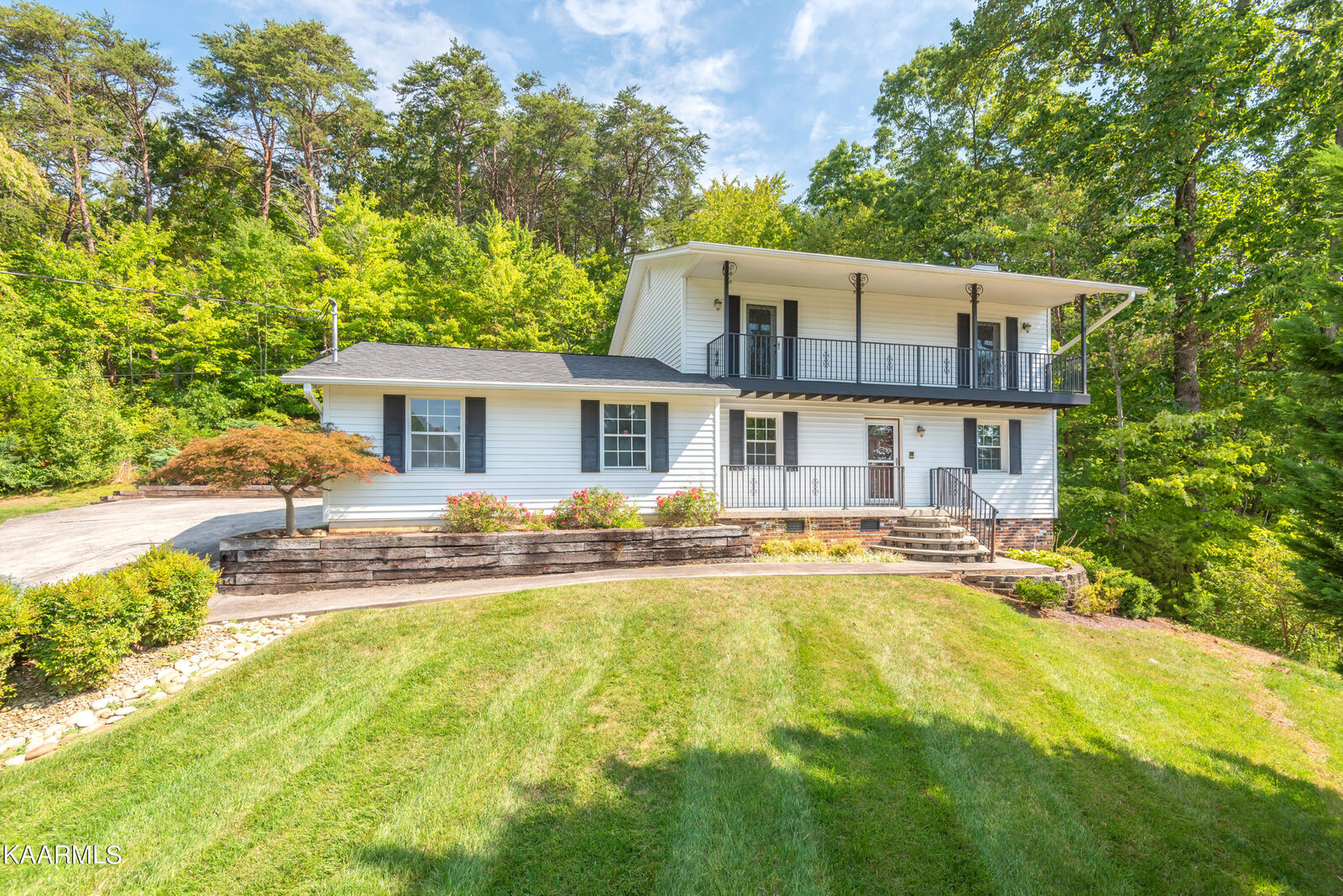 Property Photo:  2012 Marshy Swamp Point  TN 37932 