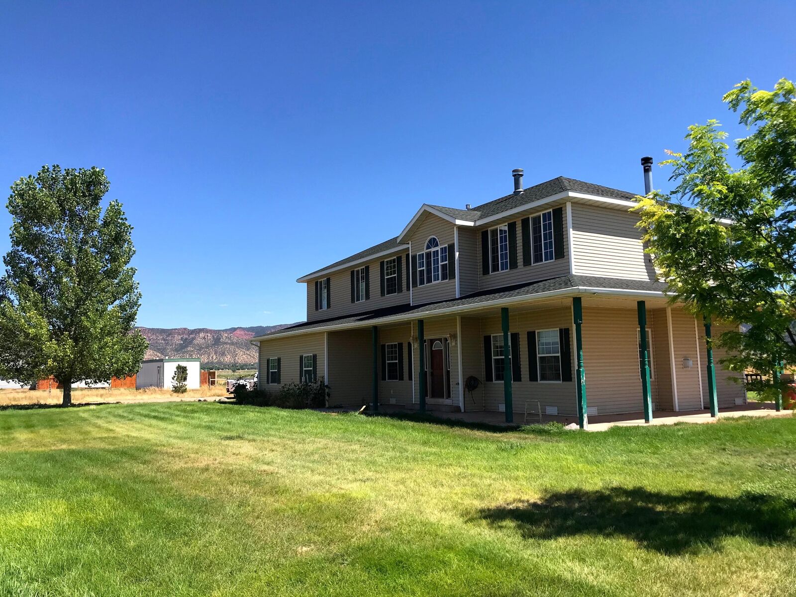 Property Photo:  516 E 3000 N  UT 84761