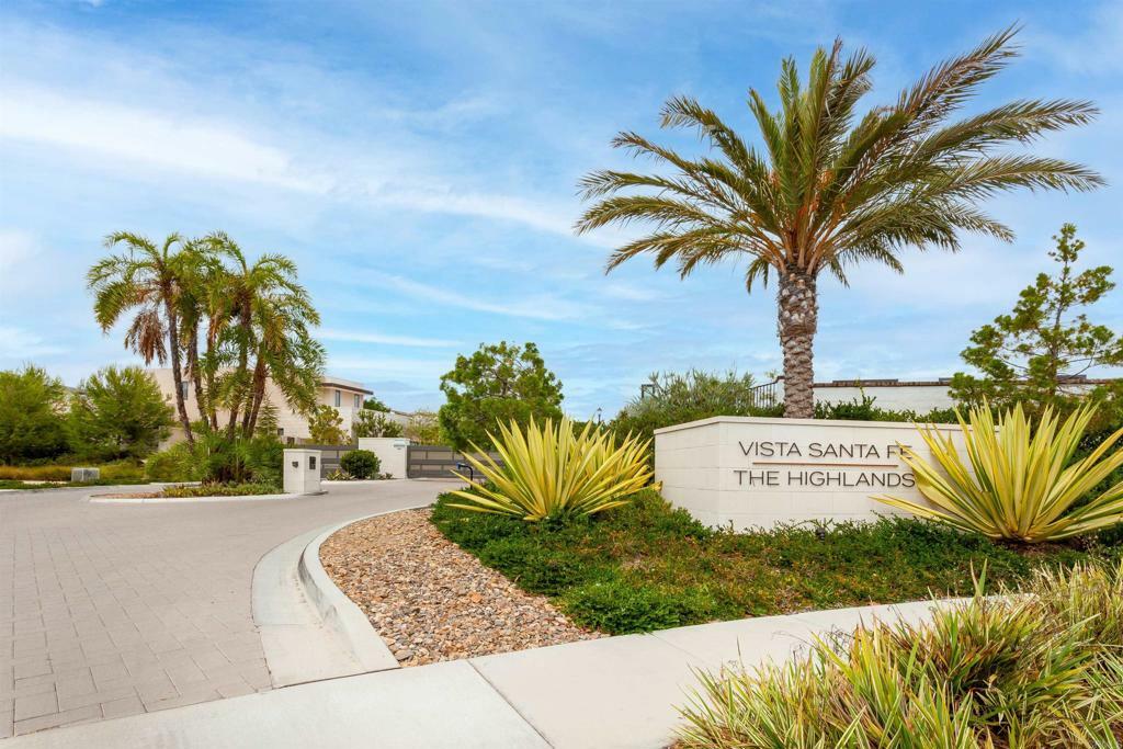 Property Photo: 5381 Aurora Summit Trail CA 92130