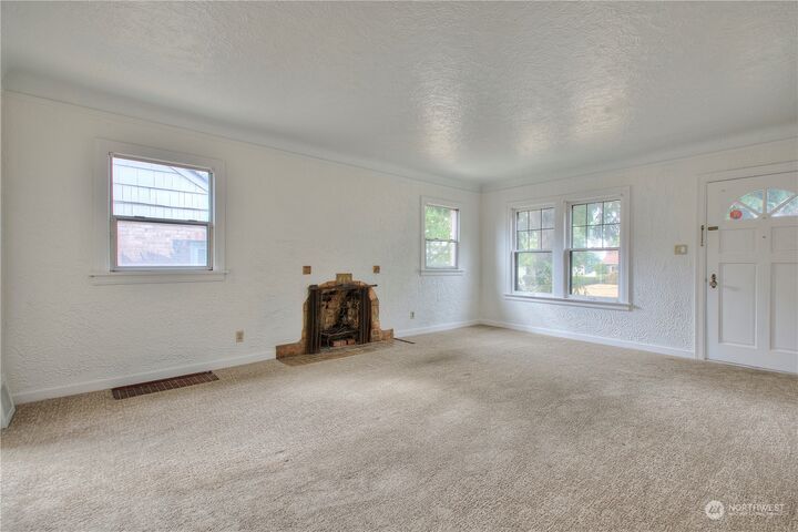 Property Photo: 6622 Beacon Avenue S WA 98108