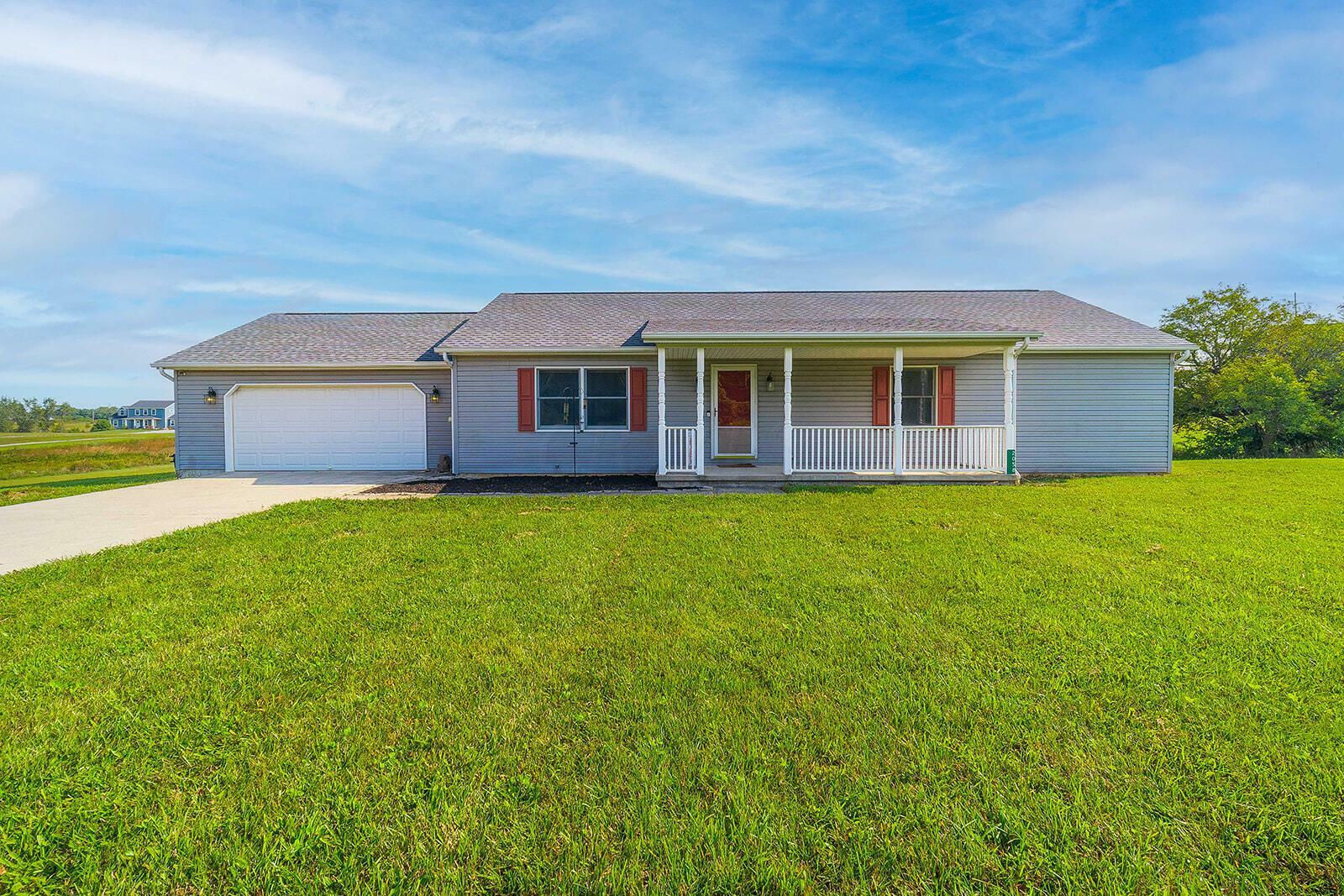 Property Photo:  2058 County Road 130  OH 43311 