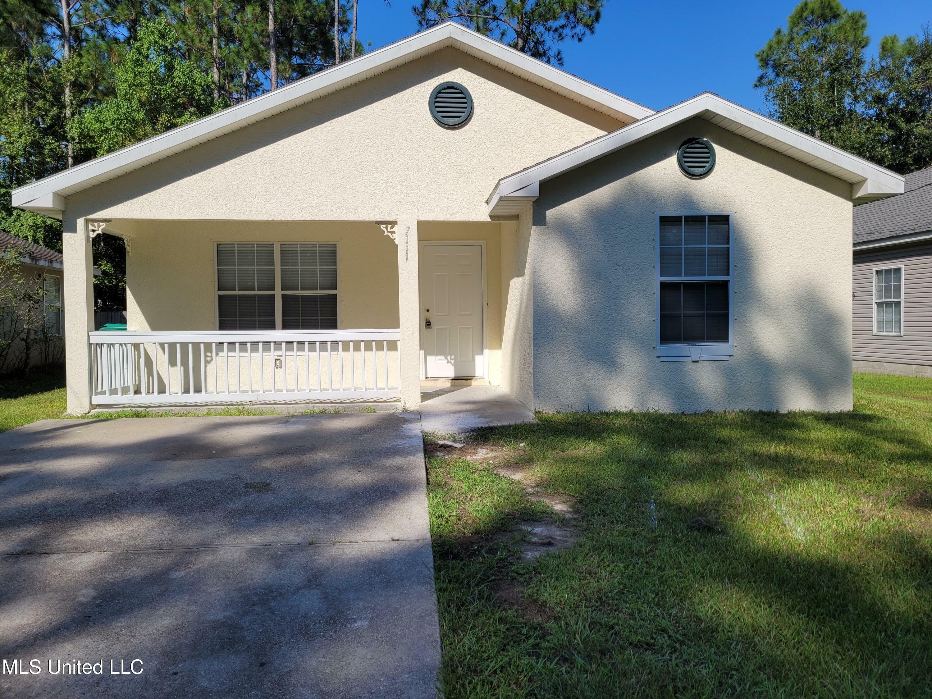 Property Photo: 7111 Tippah Street MS 39520