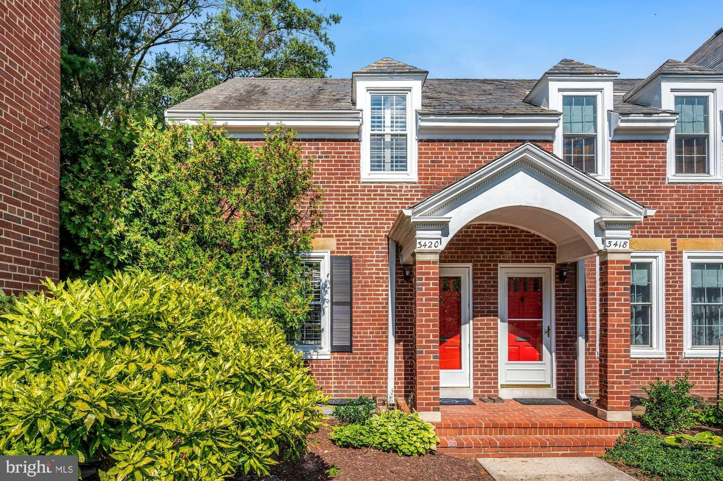 Property Photo: 3420 S Stafford Street VA 22206