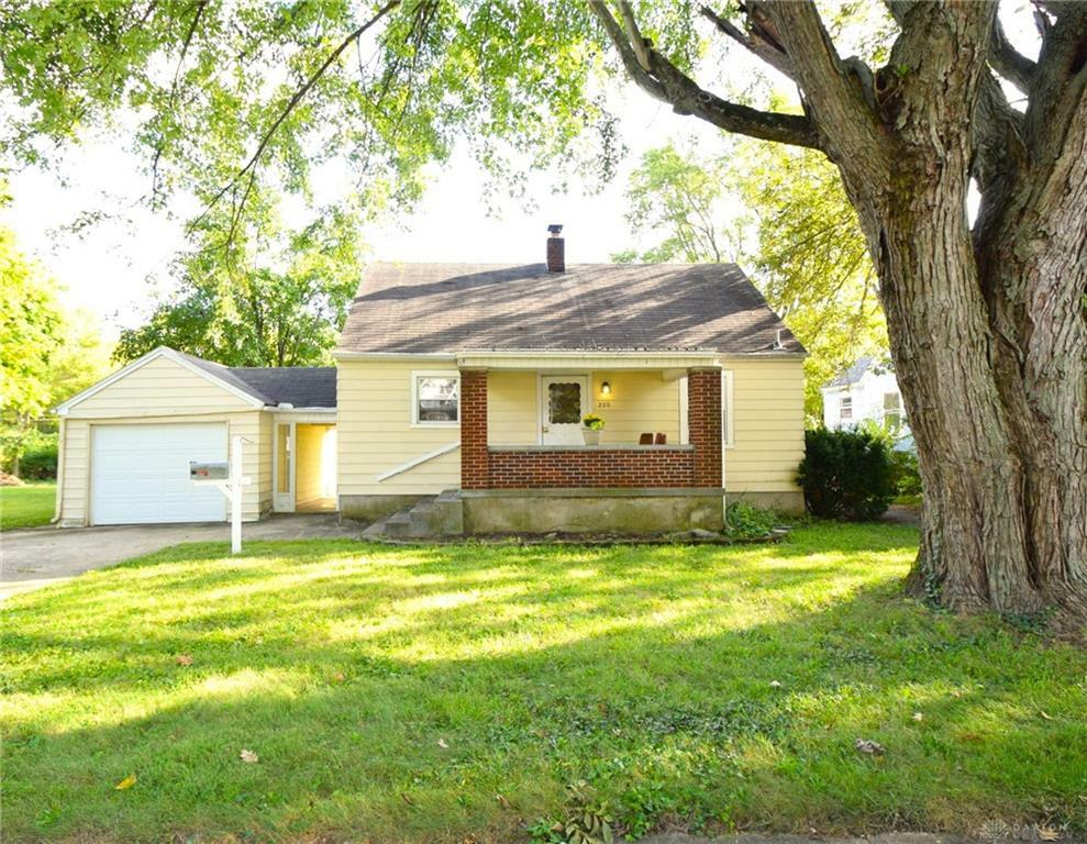220 Grand Avenue  Trotwood OH 45426 photo