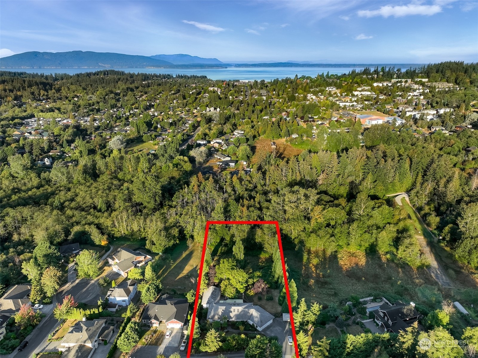 Property Photo: 1210 32nd WA 98225