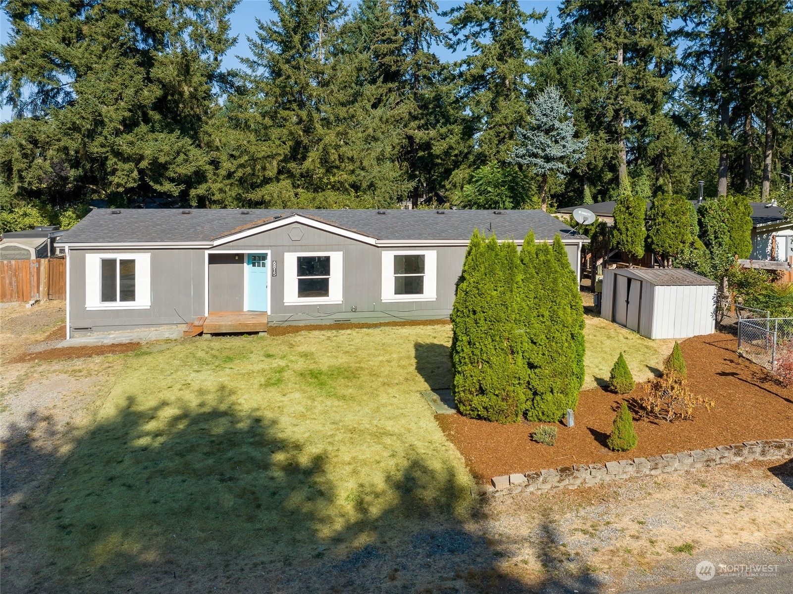 Property Photo:  6815 201st Street Ct E  WA 98387 