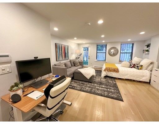 Property Photo:  38 Appleton St 1  MA 02116 