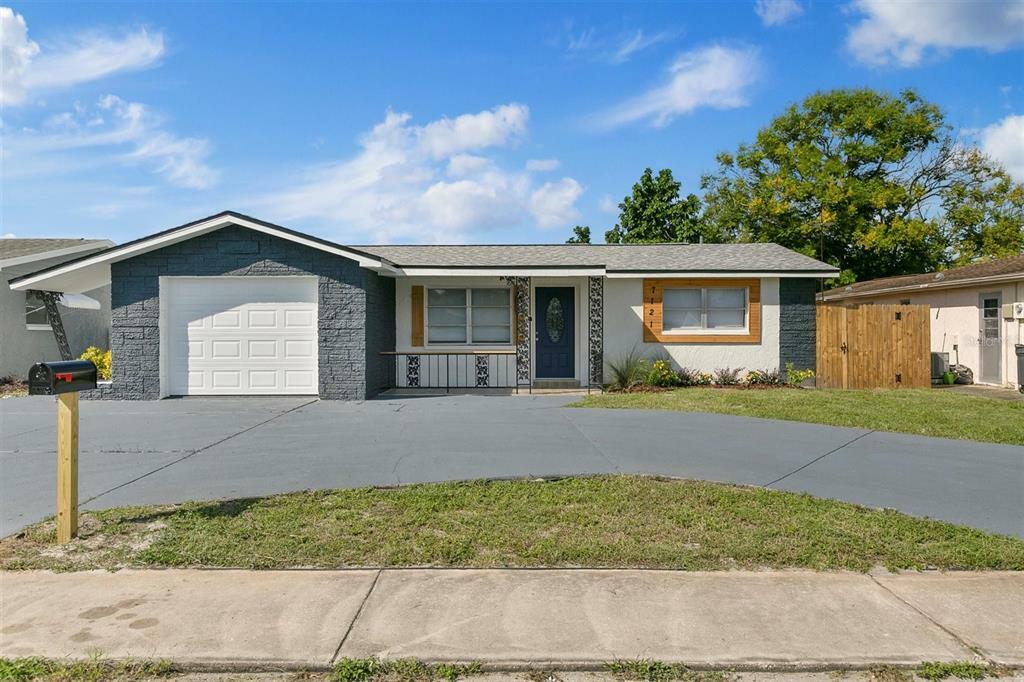 Property Photo:  7121 Potomac Drive  FL 34668 