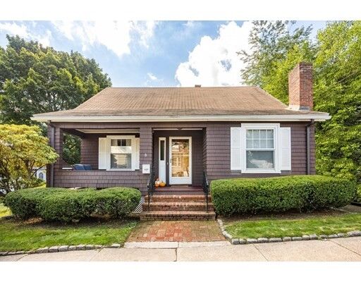Property Photo:  8 Horton St  MA 01906 