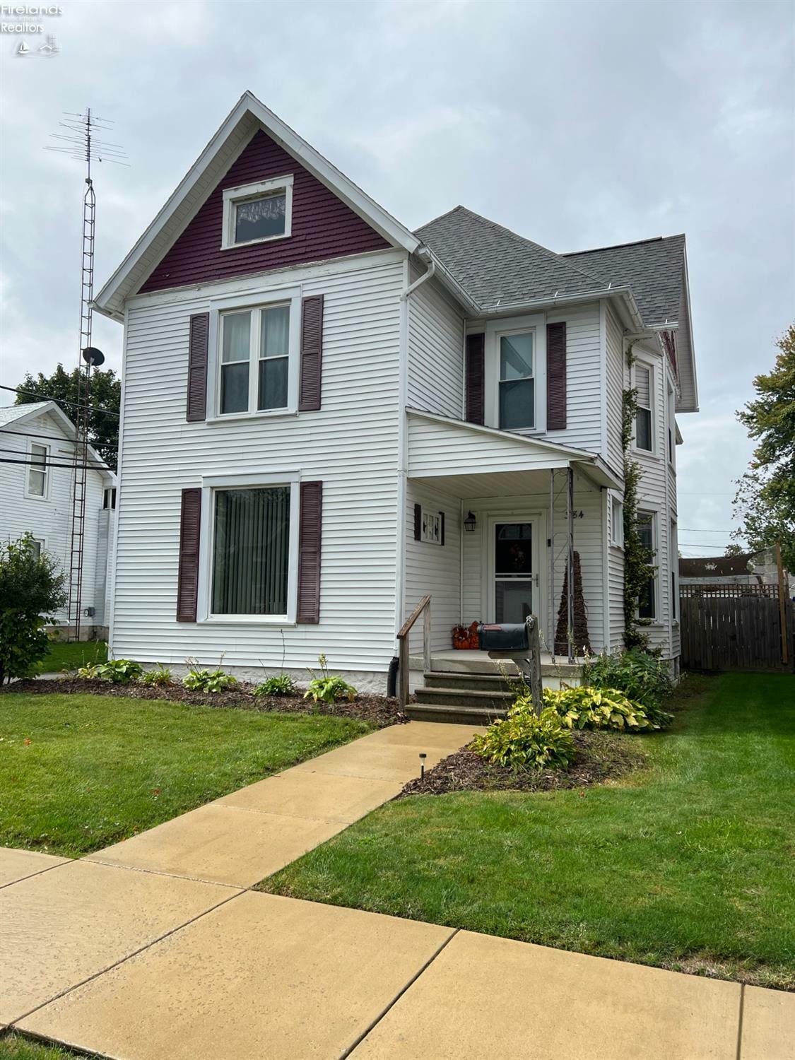 Property Photo:  384 S Monroe Street  OH 44883 