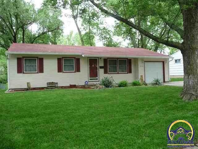 5419 SW 28th St  Topeka KS 66614 photo