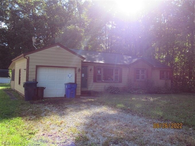Property Photo:  6760 Peck Road  OH 44266 