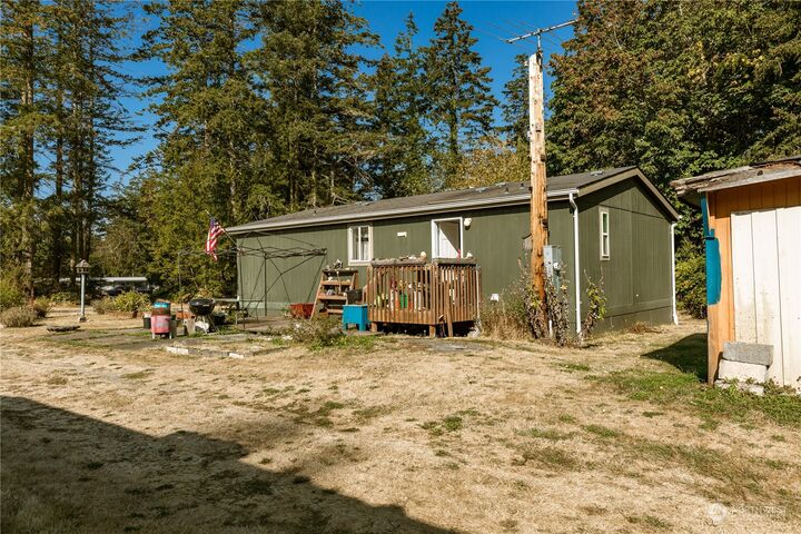 Property Photo:  3586 Appian Way  WA 98277 