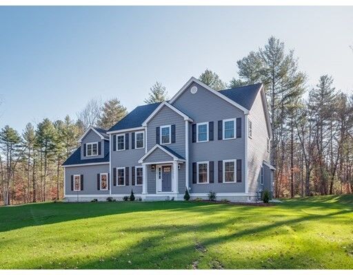 Property Photo: 14 Kens Way NH 03076