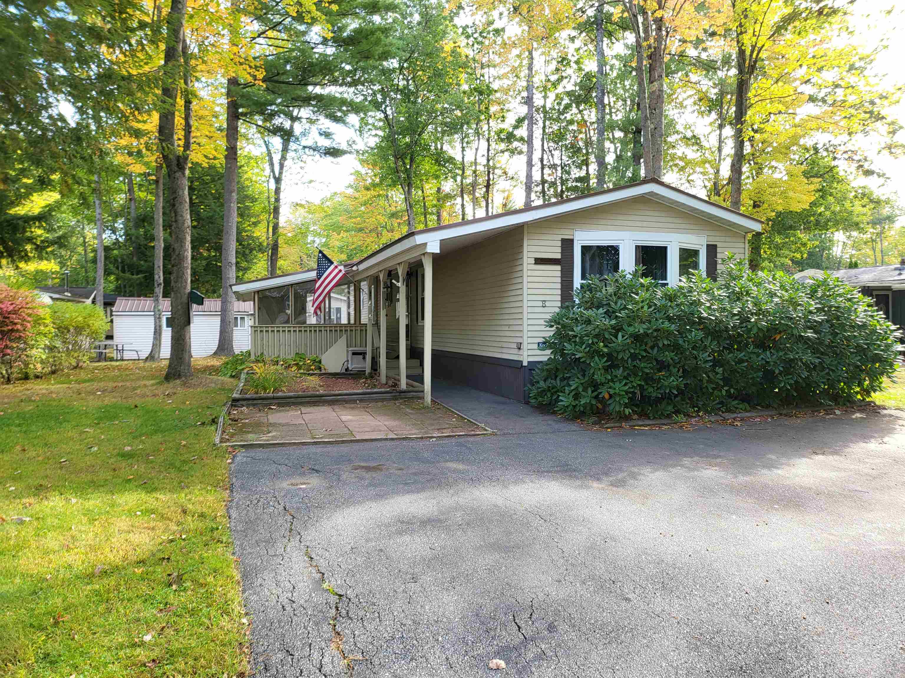 Property Photo:  8 Cheryl Drive  NH 03303 