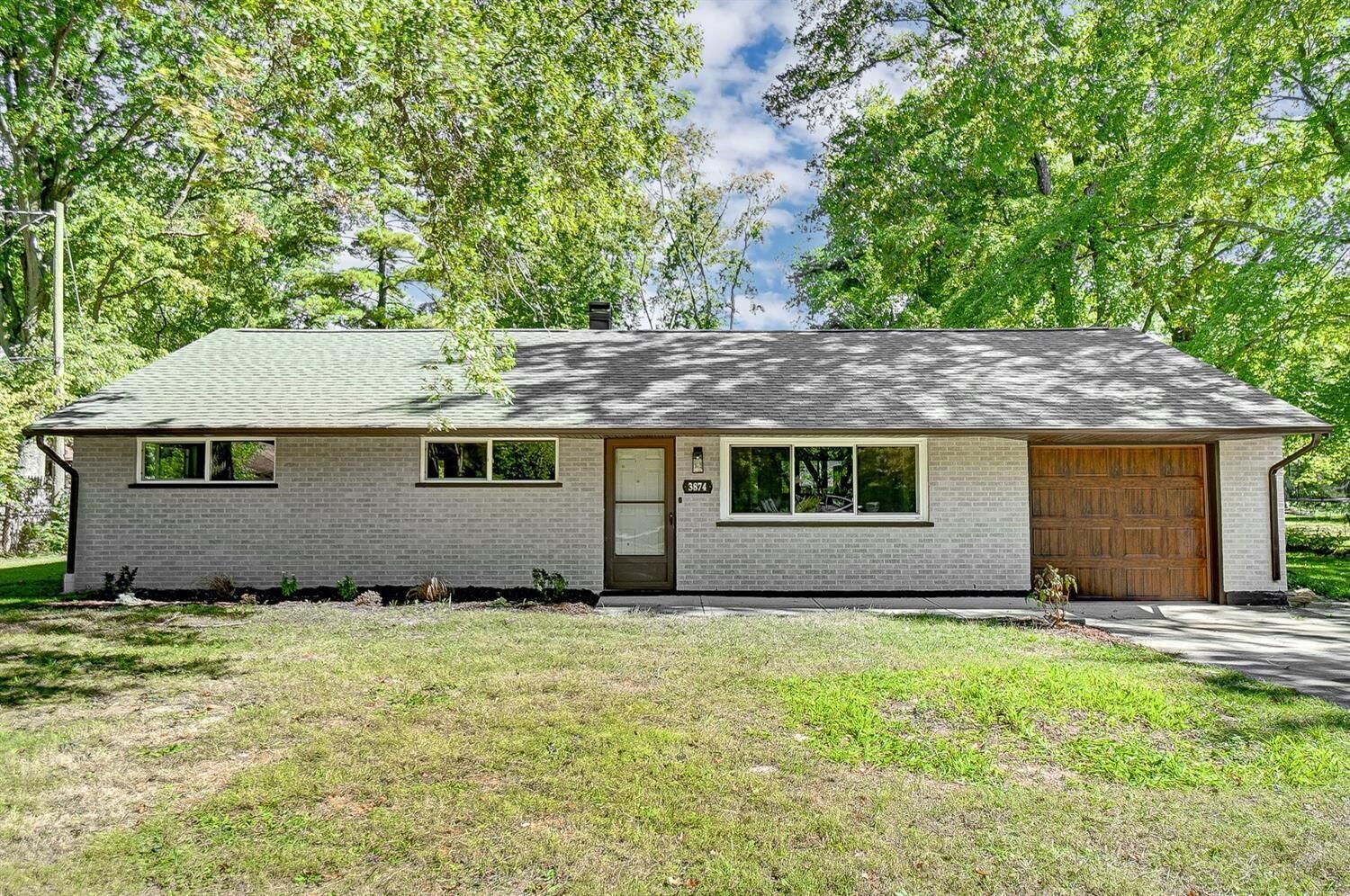 Property Photo: 3874 Gordon Dr OH 45102