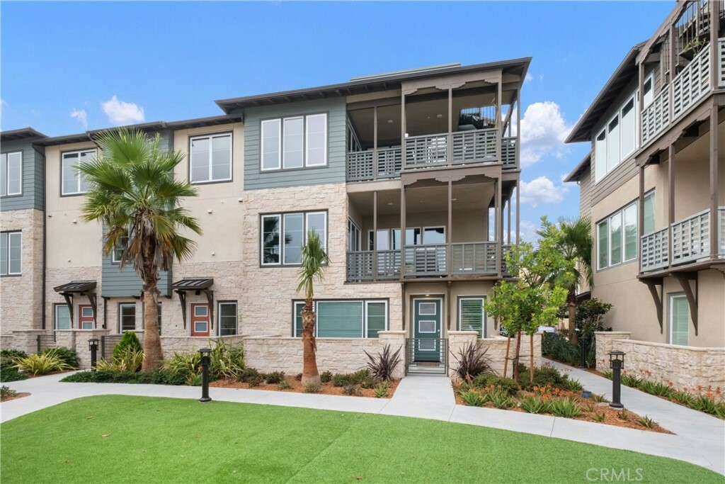 Property Photo:  1415 Doheny Way  CA 92629 