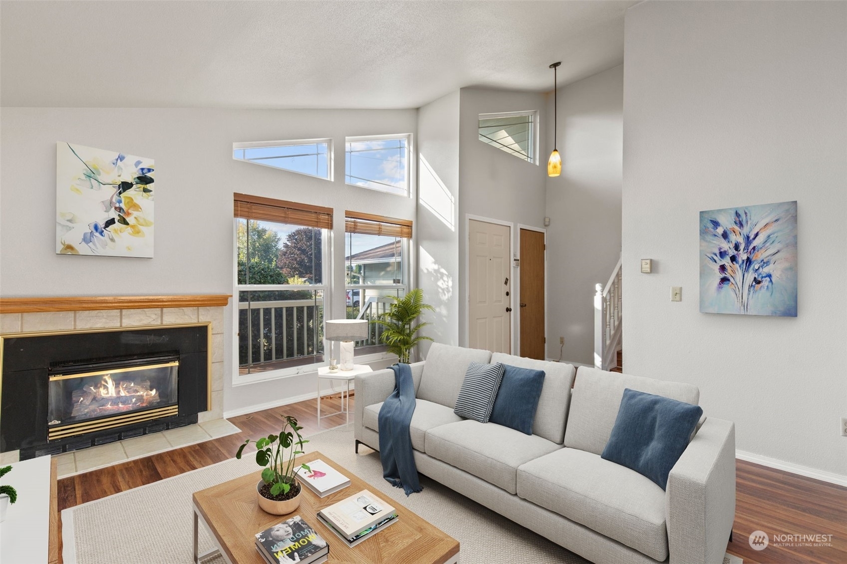 Property Photo:  315 4th Avenue SE  WA 98047 