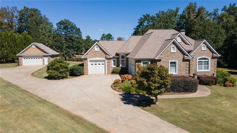 Property Photo:  75 Walnut Ridge Ct  GA 30014 