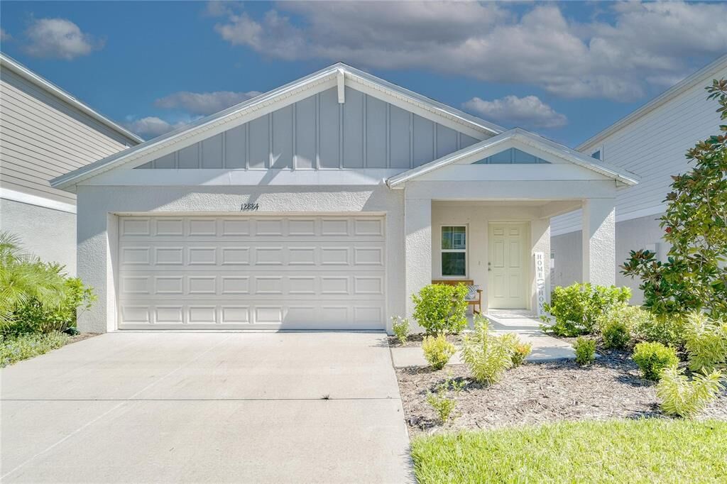 Property Photo:  12884 Tannencrest Drive  FL 33579 