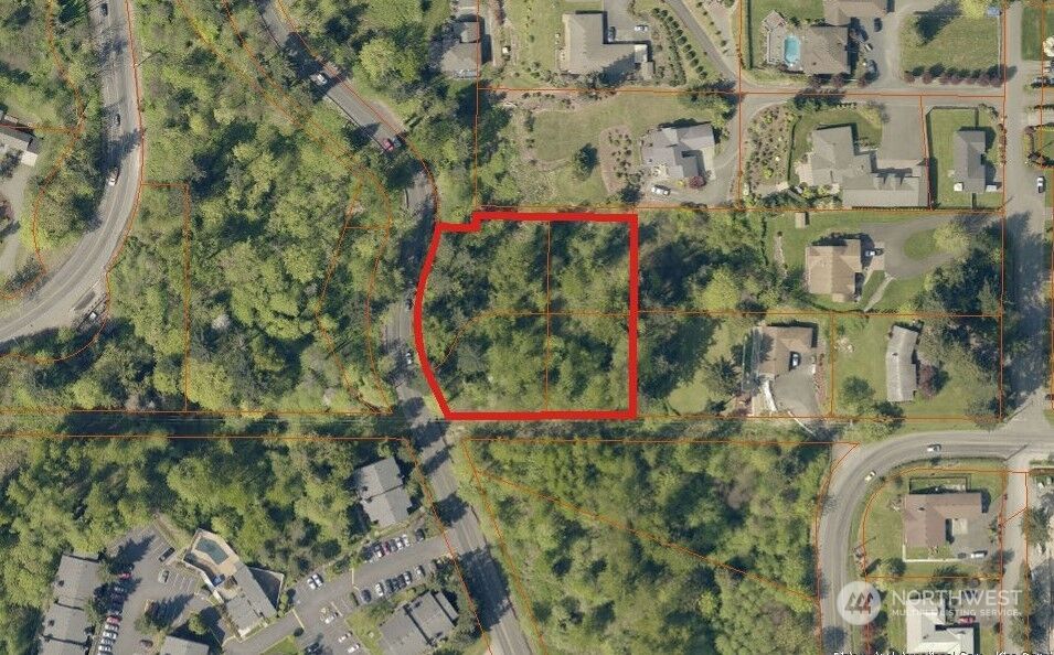 Property Photo:  107 Xx  105th Place SE  WA 98002 