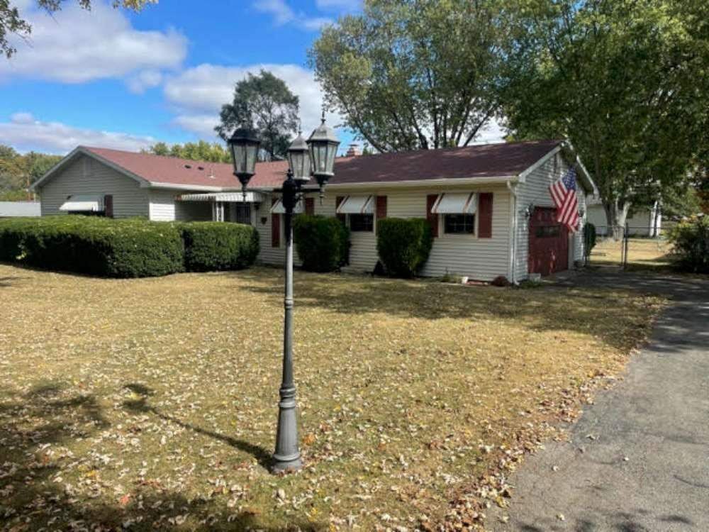 Property Photo: 11 Circle Drive IN 47374