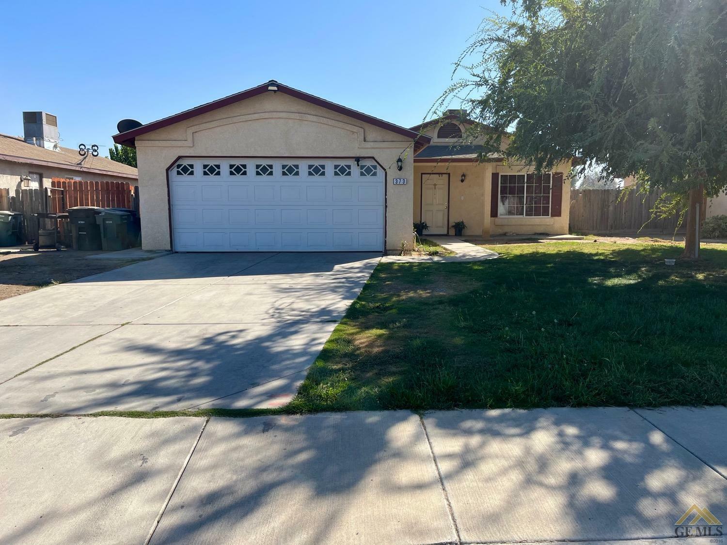 Property Photo:  373 Mission Street  CA 93250 