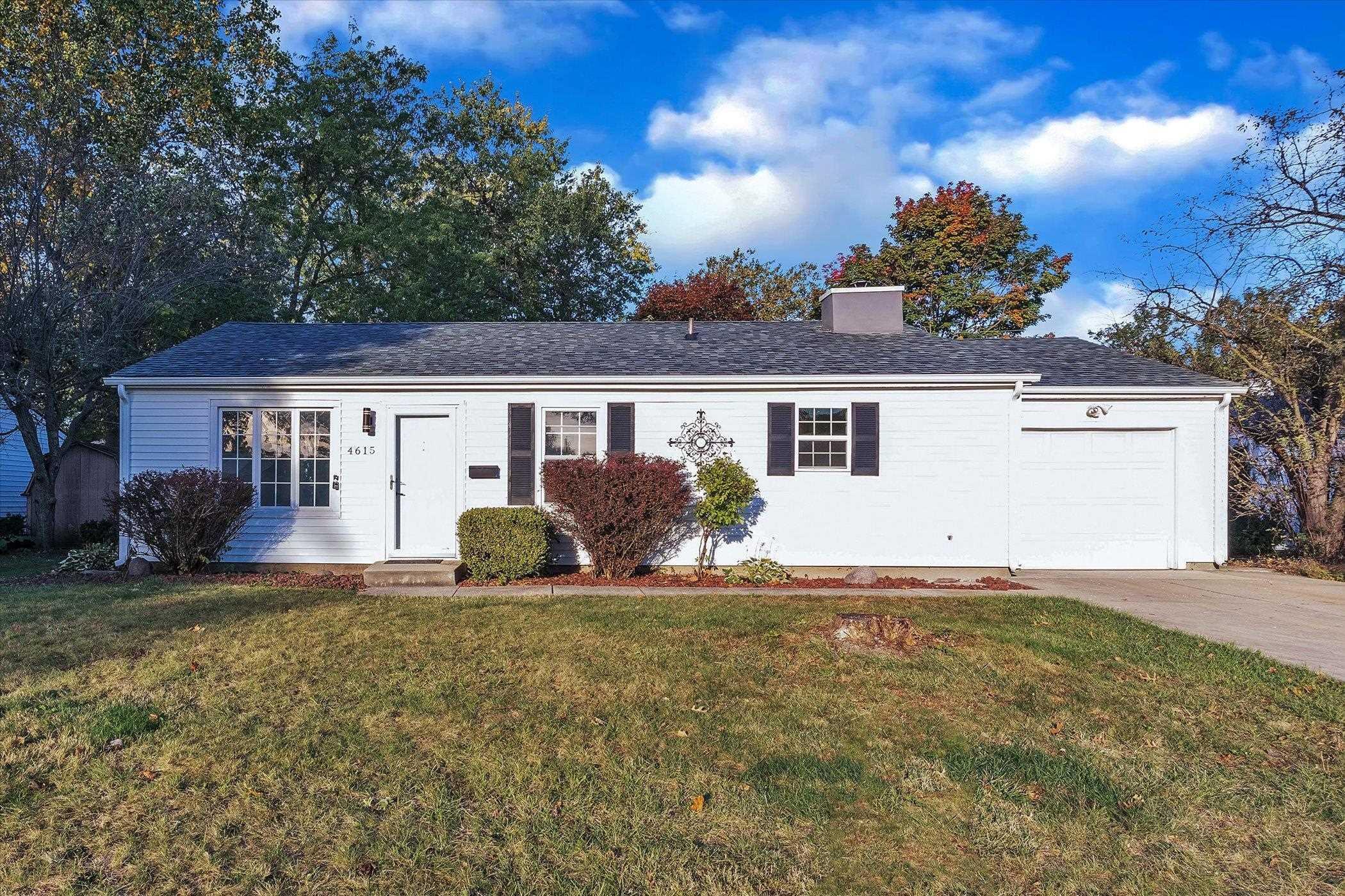 Property Photo: 4615 York Road IN 46614-3436