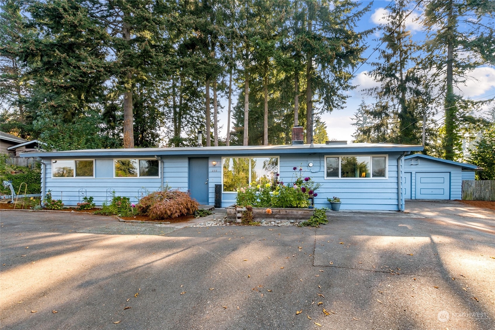 Property Photo:  235 S 196th Place  WA 98148 