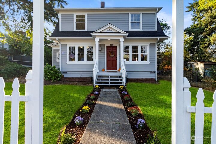 Property Photo: 3018 S 15th Street WA 98405