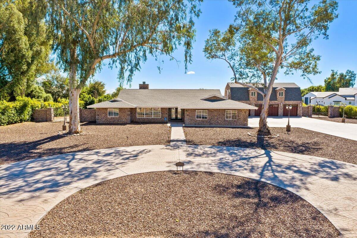 Property Photo: 12601 E Cloud Road AZ 85249