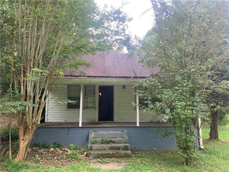 Property Photo:  2025 Mountain Road  GA 30040 