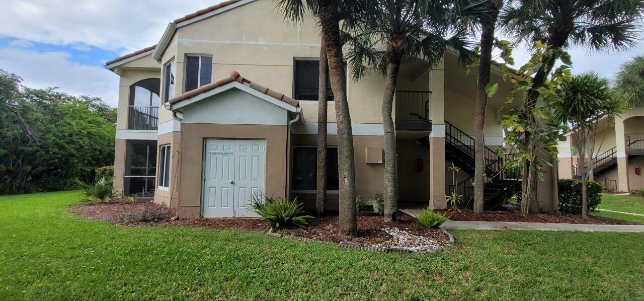 Property Photo:  815 W Boynton Beach Boulevard 9-101  FL 33426 