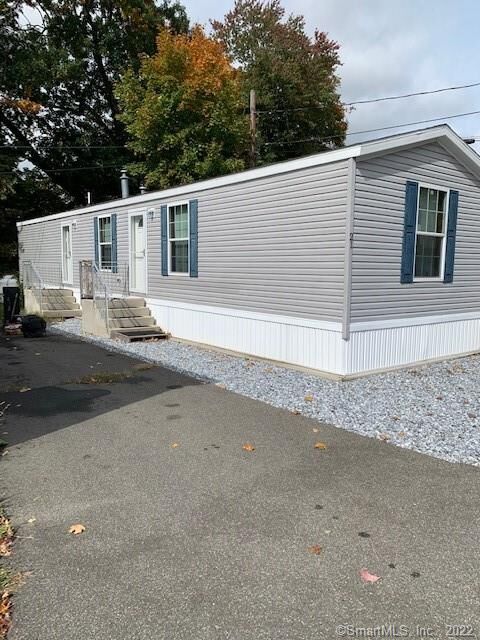 Property Photo:  1950 North Broad Street 21  CT 06450 