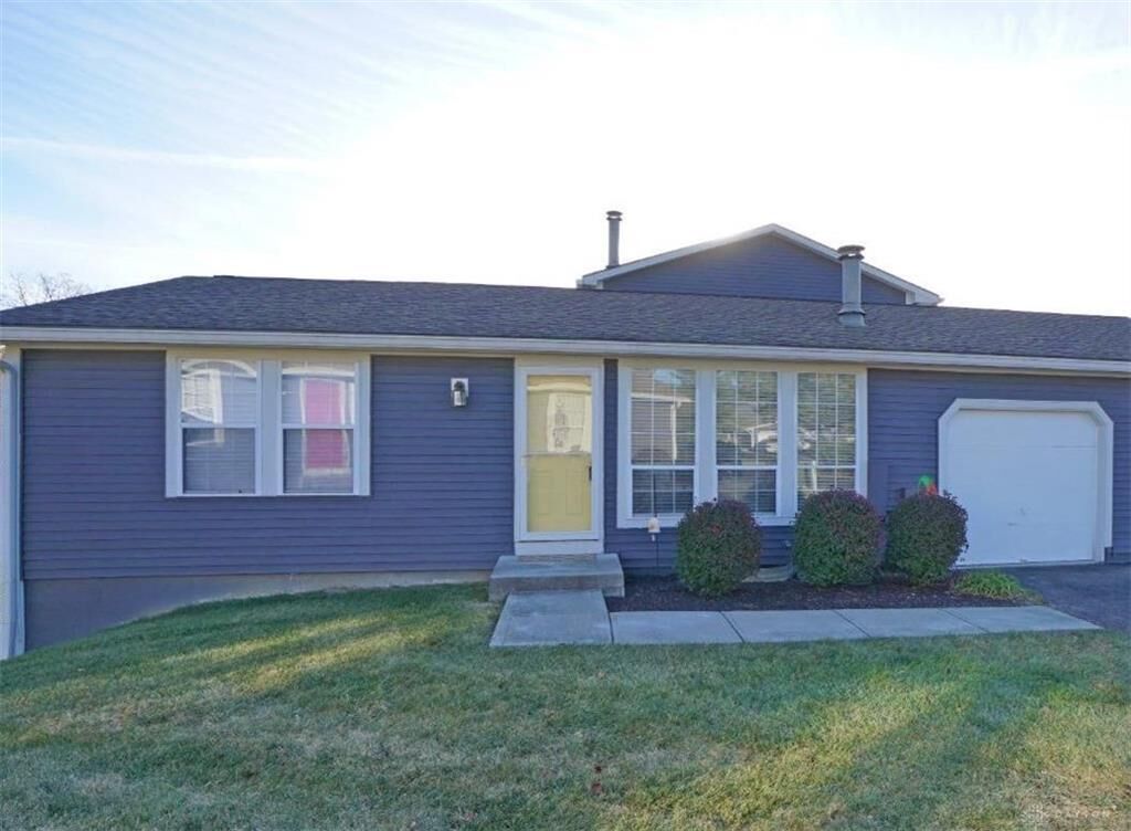 Property Photo: 8100 Halyard Court OH 45039