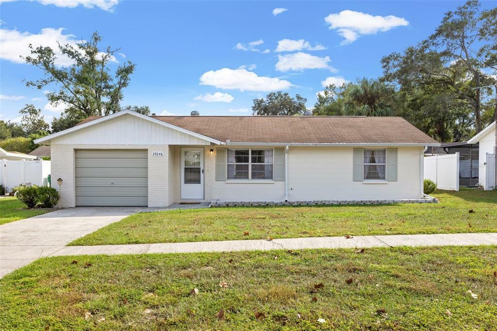 Property Photo:  39248 9th Avenue  FL 33542 