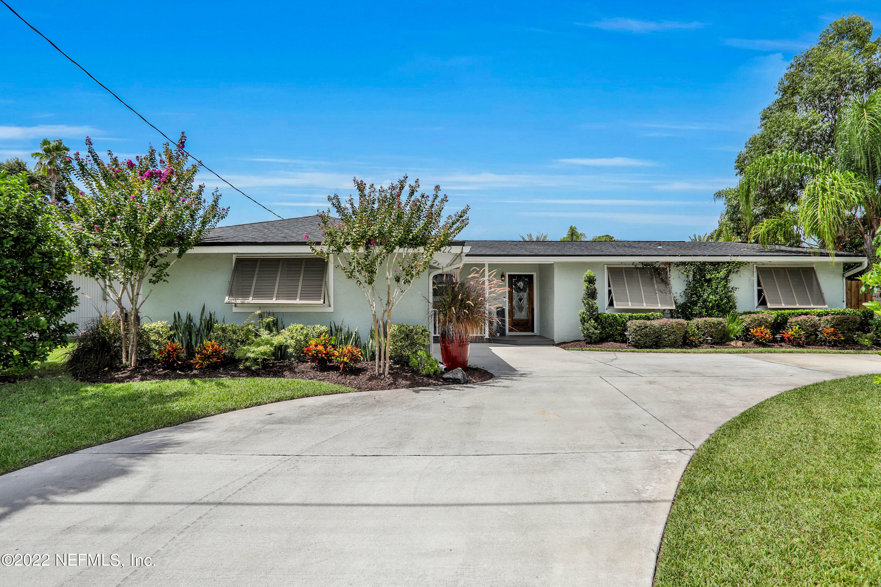 Property Photo:  4122 Seabreeze Drive  FL 32250 