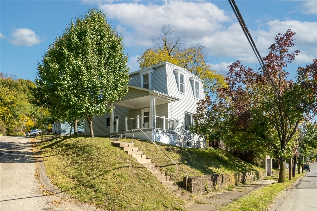 Property Photo:  220 Dewey Ave  PA 15301 