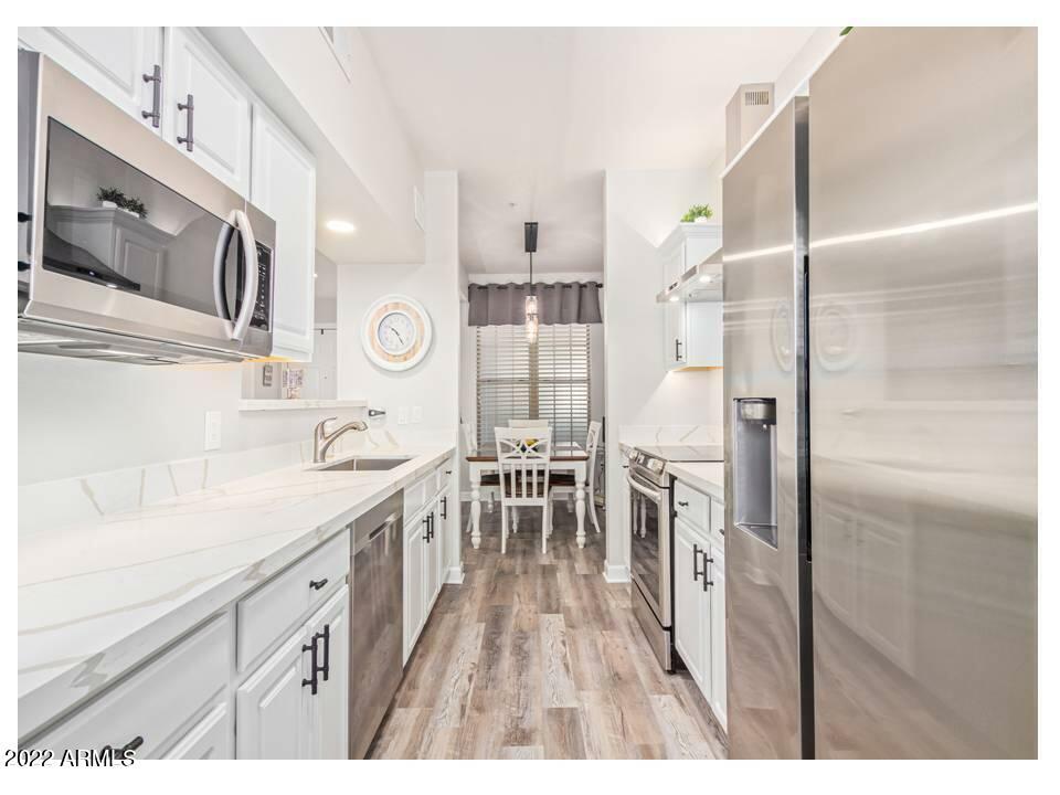Property Photo: 14950 W Mountain View Boulevard 3206 AZ 85374