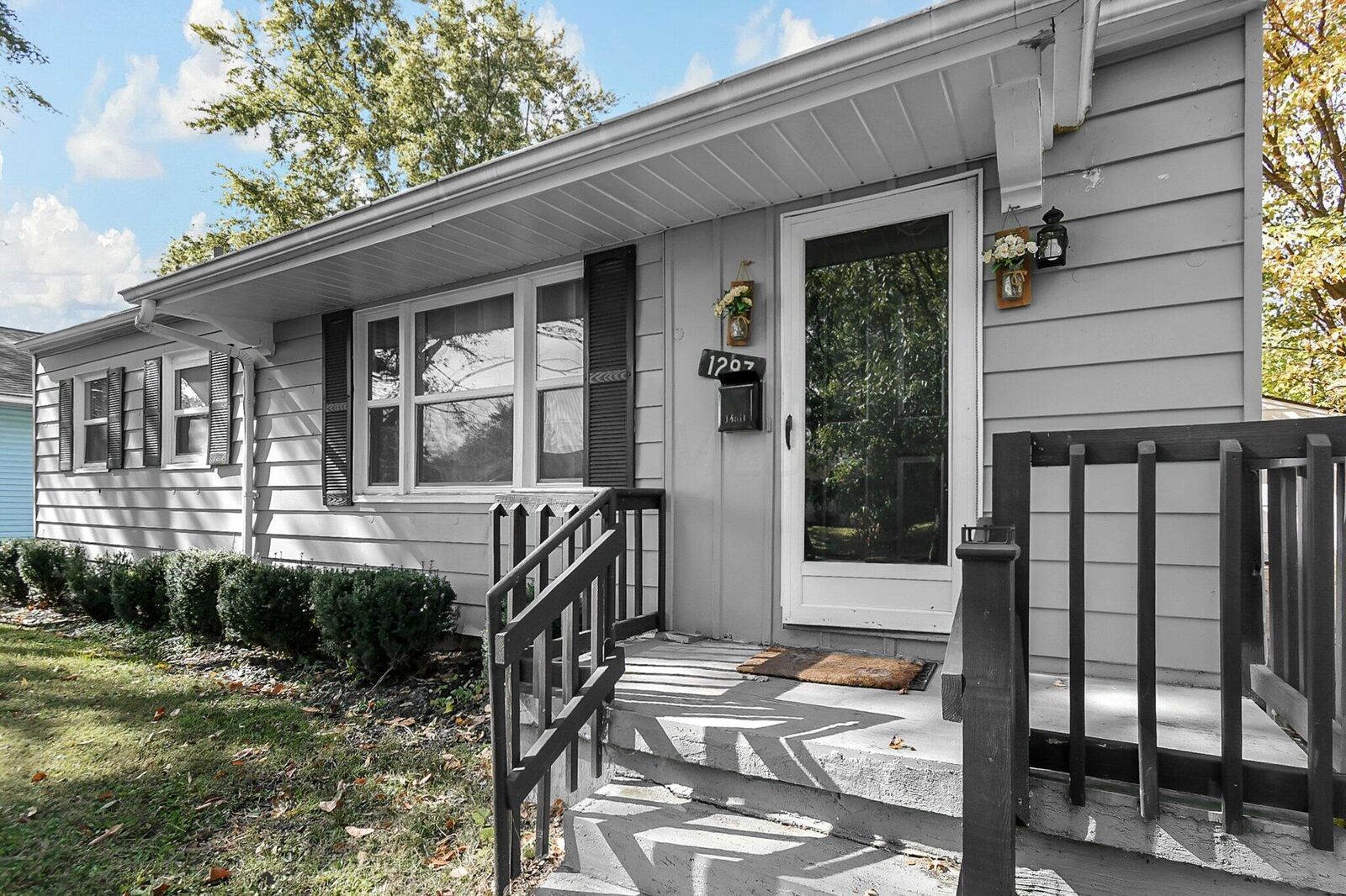 Property Photo:  1297 Marble Drive  OH 43227 