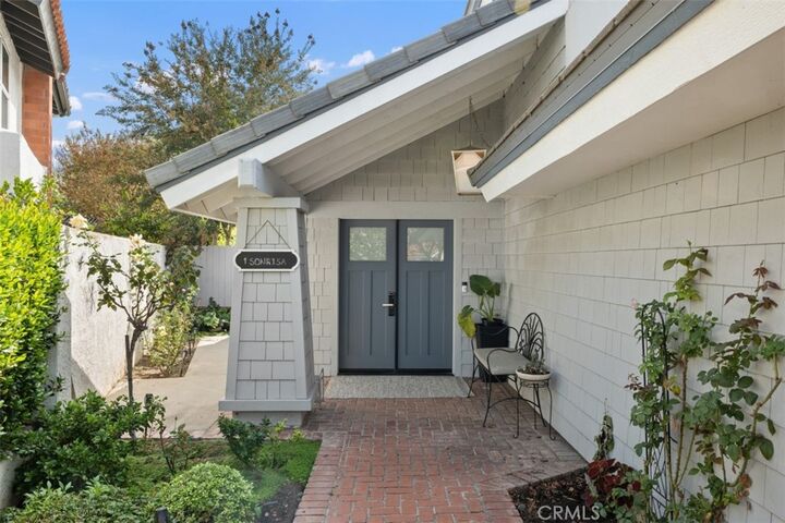 Property Photo:  1 Sonrisa  CA 92620 