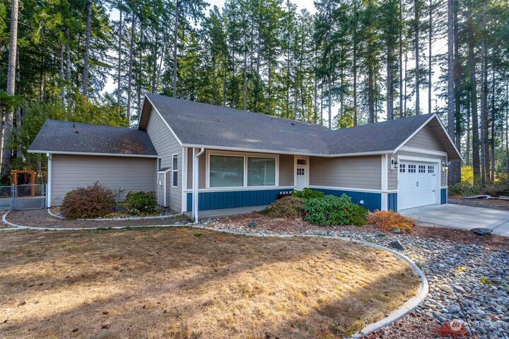 Property Photo: 71 Lilly Pond Lane E WA 98584