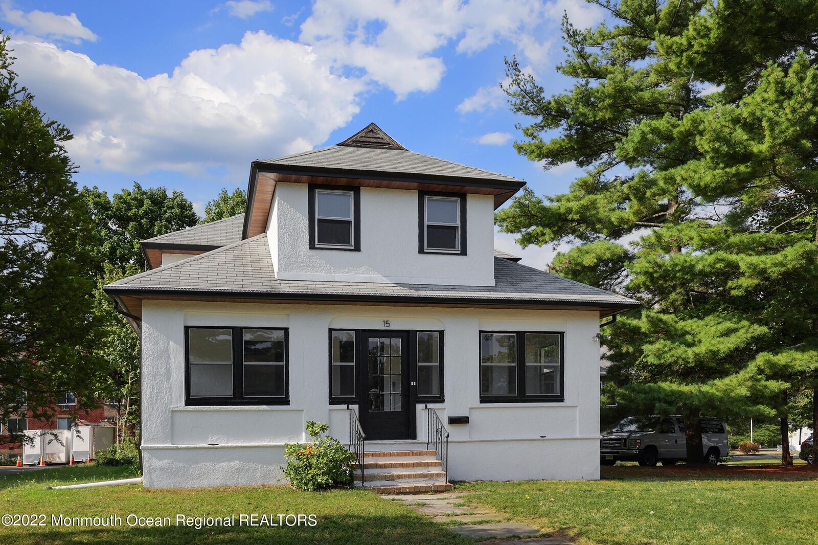 Property Photo:  15 Memorial Parkway  NJ 07716 