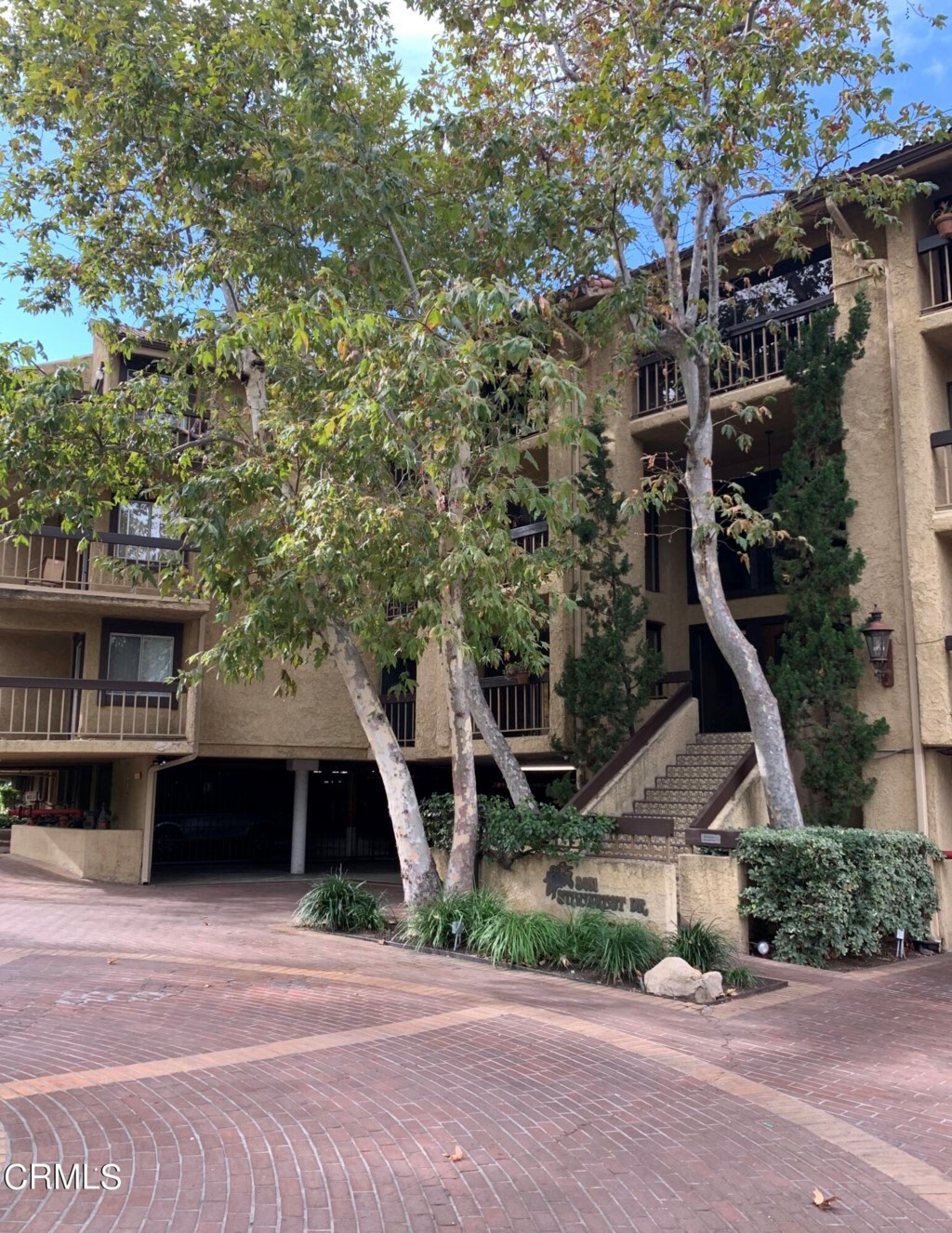 Property Photo: 3481 Stancrest Drive 214 CA 91208