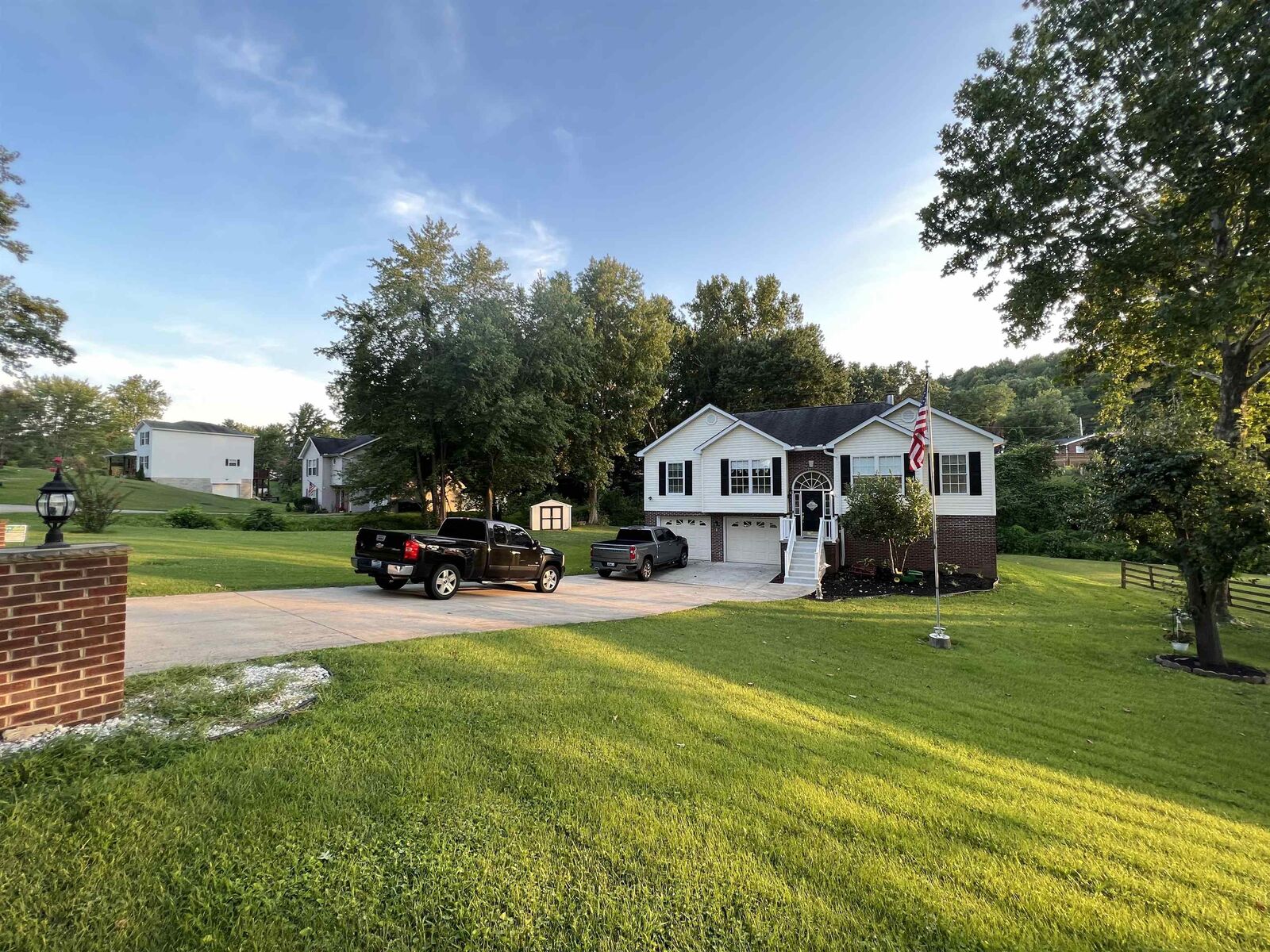 Property Photo:  1420 Conlon Street  KY 41139 