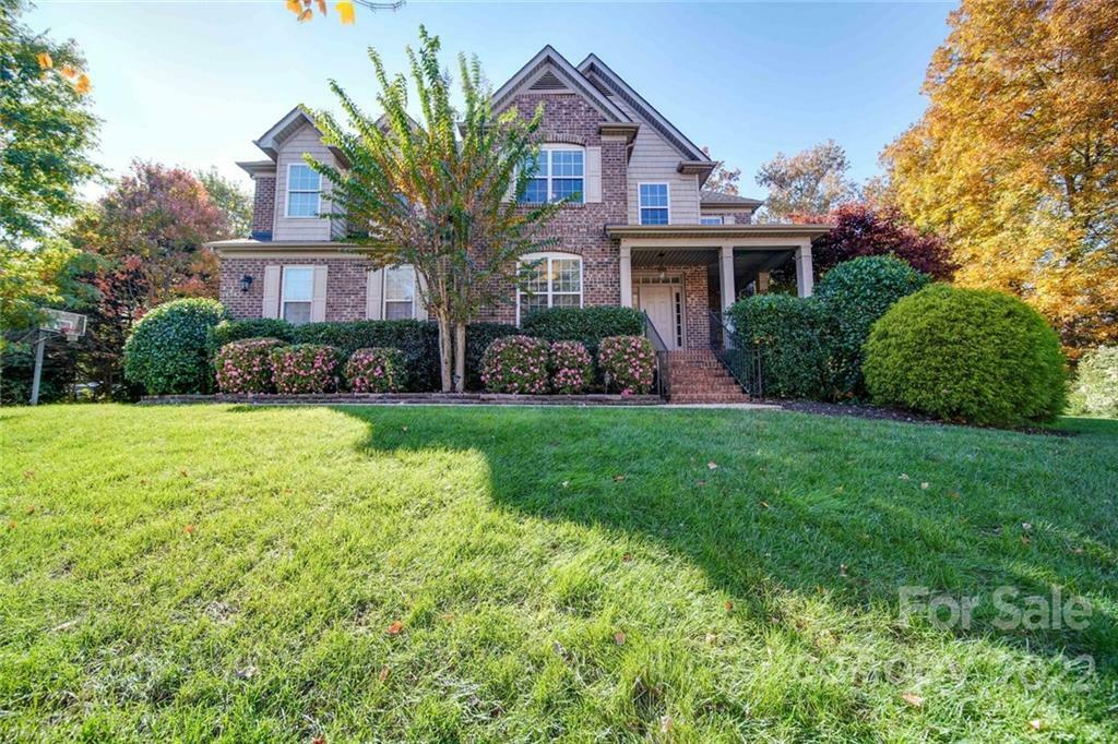 Property Photo: 676 Wisteria Walk Way SC 29715