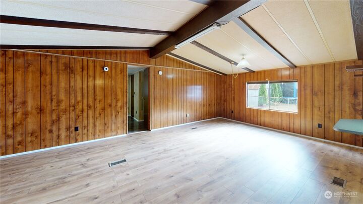 Property Photo: 20704 123rd Place SE WA 98031