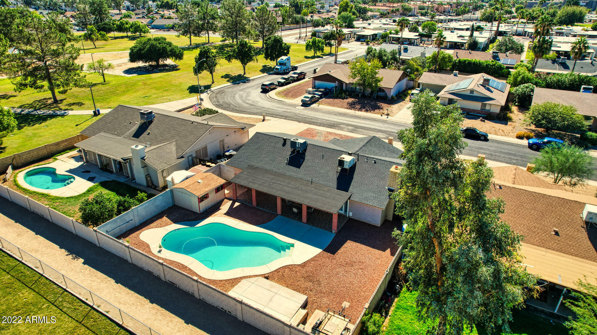 Property Photo: 3006 W Crocus Drive AZ 85053