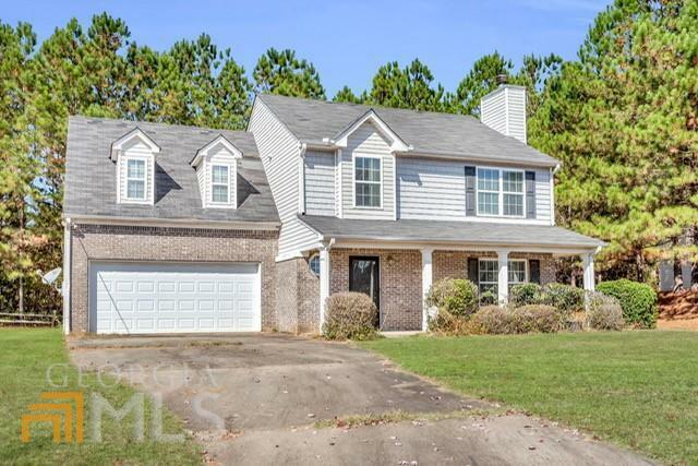 Property Photo: 4875 Wolfcreek View GA 30349